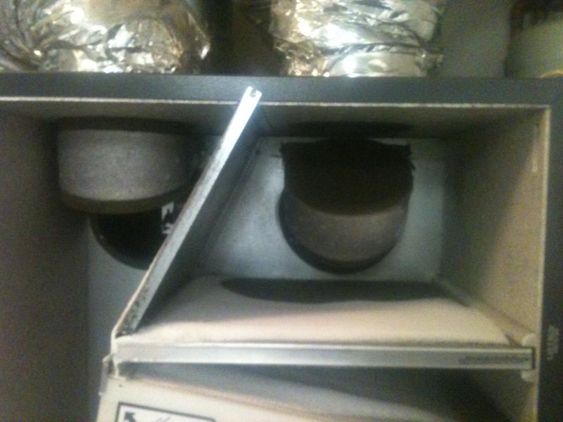 WOrn out defrost damper motor causing HRV to freeze up